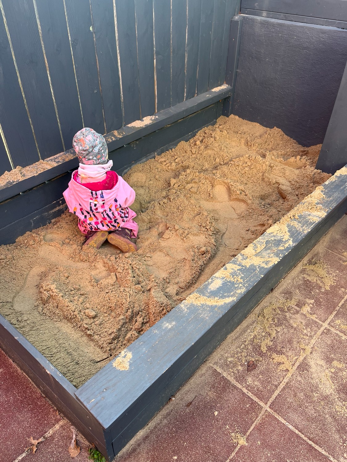Sandkasten für Kinder im Restaurant mit Spielplatz nahe Hildesheim
